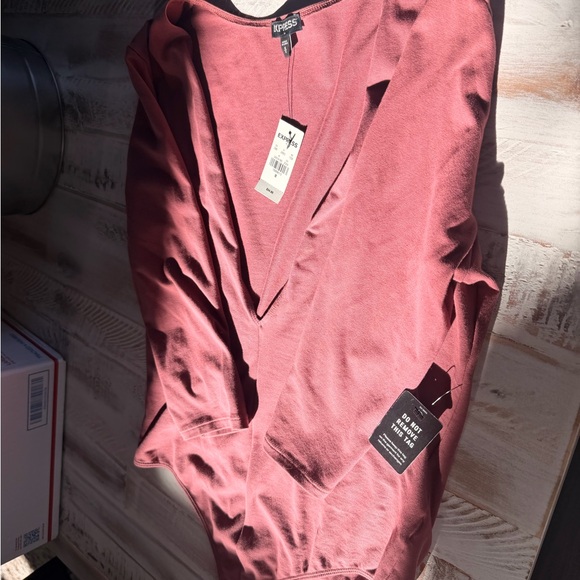 Express Dusty Rose Blouse - Picture 2 of 4